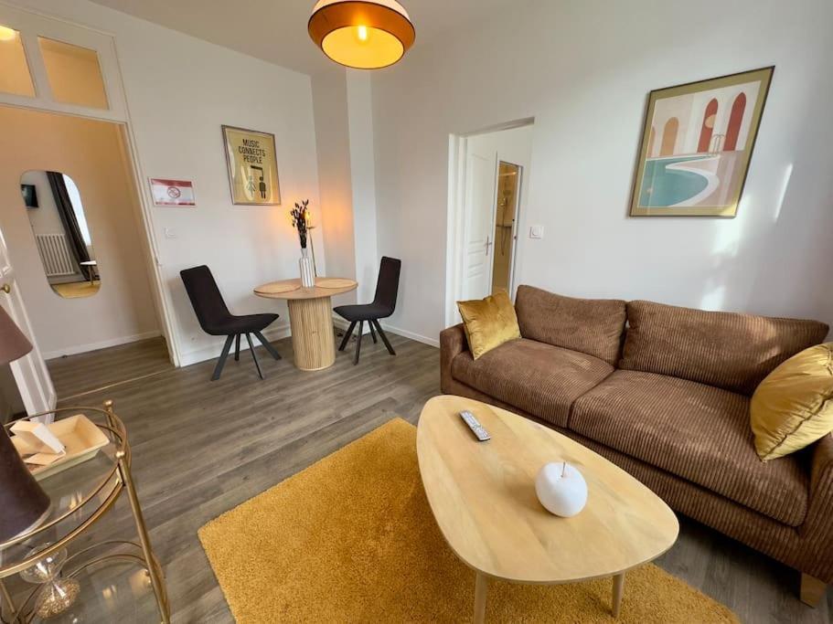 Apartament Le Seventies Saumur Zewnętrze zdjęcie